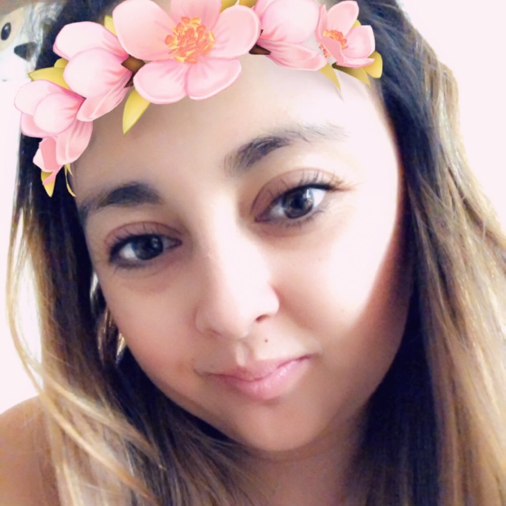 Meet your Posher, Karina